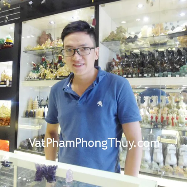 Anh Phong - khách hàng mua Rồng dạ quang tím HM174 và Trụ thạch anh tím HM057-245