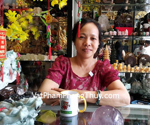 Cô Sang - khách hàng mua vòng ngọc phỉ thúy Myanmar S5141